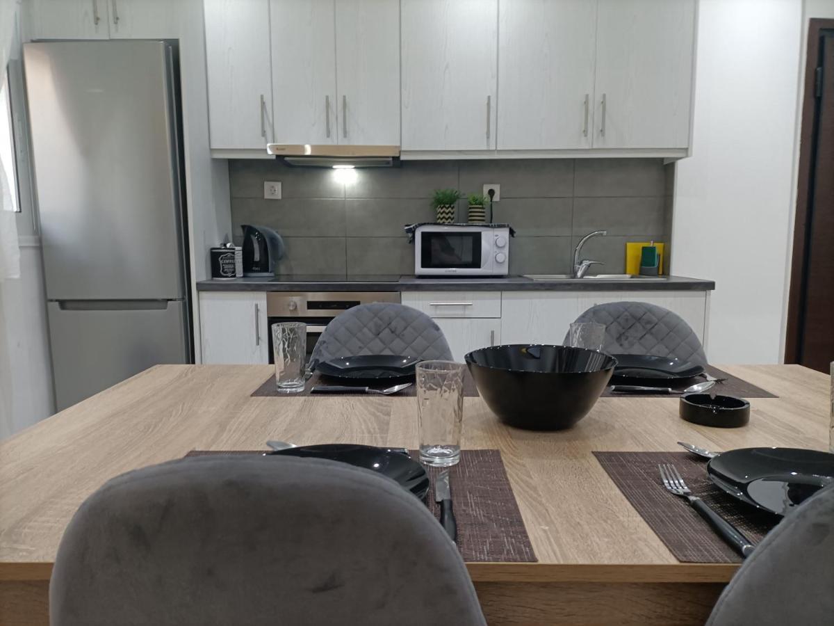 Ferienwohnung Travelers Tranquil & Chillout Apt Athen Exterior foto