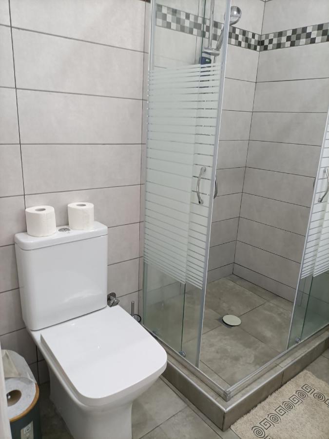 Ferienwohnung Travelers Tranquil & Chillout Apt Athen Exterior foto